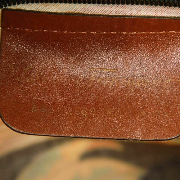 Salvatore Ferragamo Botanical pattern shoulder bag - Picture 12 of 12